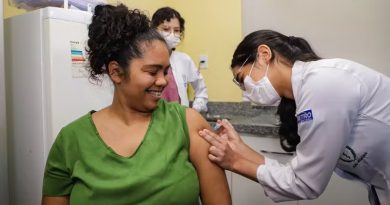G1 Amazonas__Manaus encerra vacinação contra dengue para público de 4 a 59 anos após fim do estoque de doses, diz Semsa